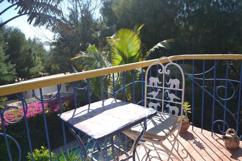 Fabuleuse Villa Keur Bibou Дакар Екстериор снимка